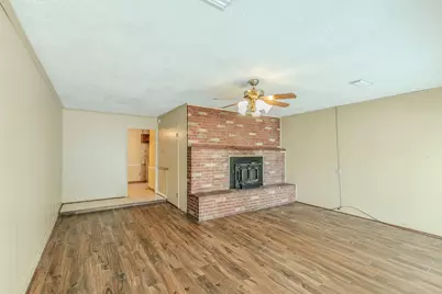 3029 Esters Court, Irving, TX 75062 - Photo 7