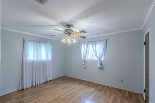 3029 Esters Ct, Irving, TX 75062 - Photo 15