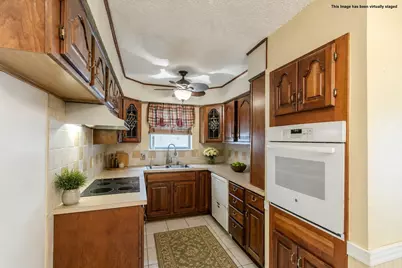 3029 Esters Court, Irving, TX 75062 - Photo 3