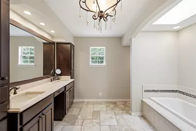 2930 Peninsula Drive, Grapevine, TX 76051 - Photo 19
