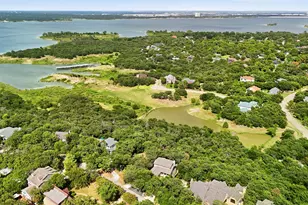 2930 Peninsula Dr, Grapevine, TX 76051 - Photo 1