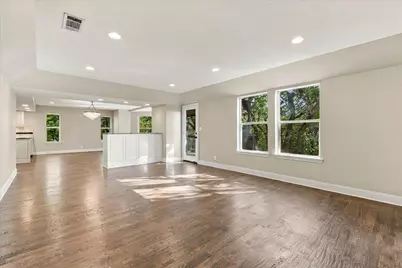 2930 Peninsula Drive, Grapevine, TX 76051 - Photo 7
