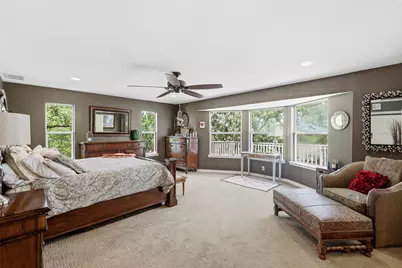 2930 Peninsula Drive, Grapevine, TX 76051 - Photo 17