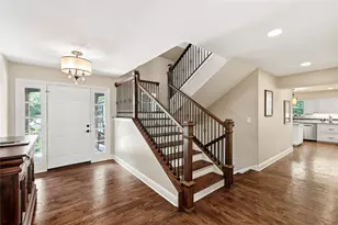 2930 Peninsula Dr, Grapevine, TX 76051 - Photo 11
