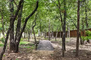 2930 Peninsula Dr, Grapevine, TX 76051 - Photo 35
