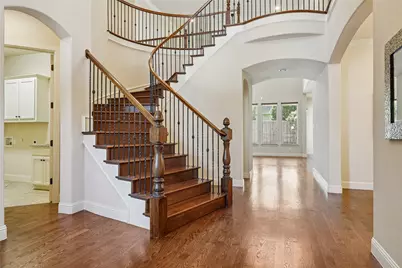 1225 Huron Drive, Grapevine, TX 76051 - Photo 3