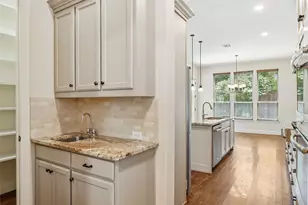 1225 Huron Dr, Grapevine, TX 76051 - Photo 9