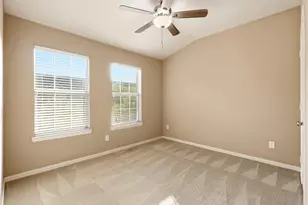 1435 Chase Ln, Irving, TX 75063 - Photo 19