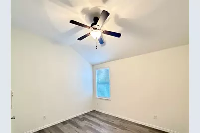 211 Parakeet Drive, Little Elm, TX 75068 - Photo 13