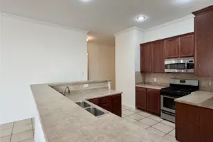 211 Parakeet Dr, Little Elm, TX 75068 - Photo 5