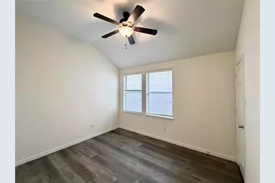 211 Parakeet Drive, Little Elm, TX 75068 - Photo 11