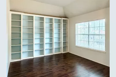 5809 Pine Meadow Lane, McKinney, TX 75070 - Photo 3