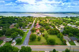 2501 Avenue A, Grand Prairie, TX 75051 - Photo 1