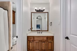 10104 Claiborne Ln, Frisco, TX 75033 - Photo 31