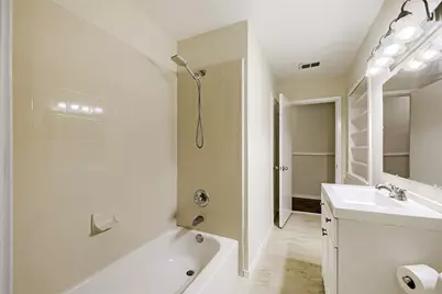 7053 Brooks Avenue, Richland Hills, TX 76118 - Photo 25