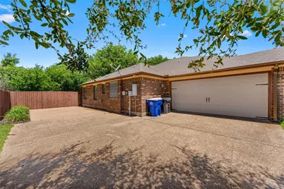 820 Springdale Circle, Lorena, TX 76655 - Photo 5