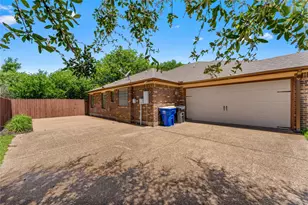 820 Springdale Cir, Lorena, TX 76655 - Photo 5