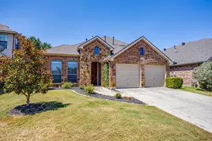 7023 Beacon Dr, Grand Prairie, TX 75054 - Photo 3