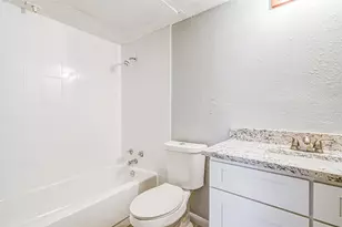 2240 Tarpley Rd, Carrollton, TX 75006 - Photo 21