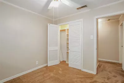 1206 Farnham Court E, Irving, TX 75062 - Photo 15
