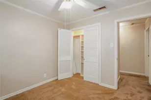 1206 Farnham Ct E, Irving, TX 75062 - Photo 15