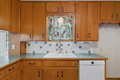 204 N Marable Street, West, TX 76691 - Photo 13