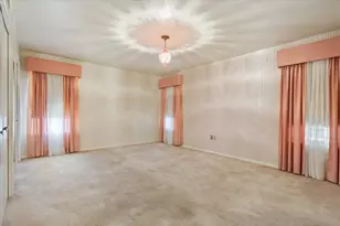 204 N Marable St, West, TX 76691 - Photo 21