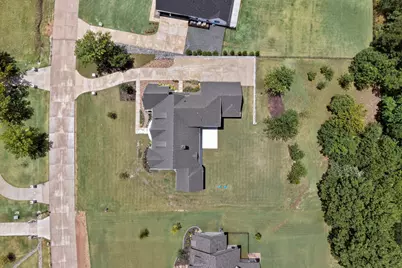 413 Charlie Joseph Drive, Van Alstyne, TX 75495 - Photo 7