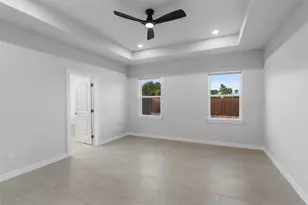 548 Highview Ct, Godley, TX 76044 - Photo 19