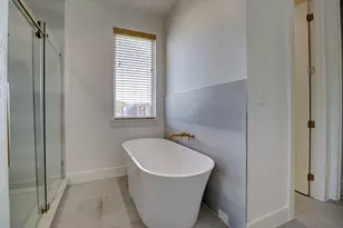 183 S Prairie Ave, Dallas, TX 75226 - Photo 13