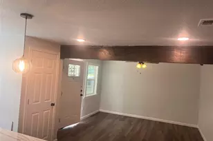 521 Morgan St, Bonham, TX 75418 - Photo 7