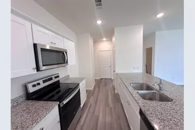 1640 Hossler Trail, Fort Worth, TX 76052 - Photo 11