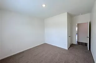 1640 Hossler Trl, Fort Worth, TX 76052 - Photo 17