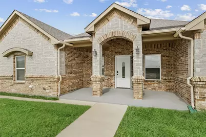 6797 Bridle Bit Trail, Fort Worth, TX 76135 - Photo 5