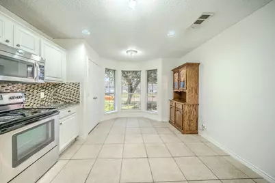 1813 Canyon Ridge Street, Fort Worth, TX 76131 - Photo 9