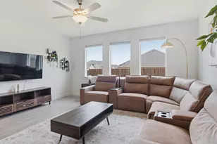 326 Texas Trl, Justin, TX 76247 - Photo 5