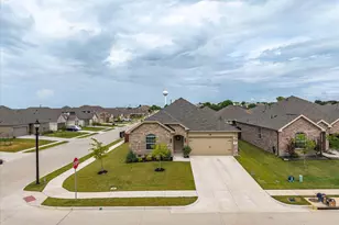 326 Texas Trl, Justin, TX 76247 - Photo 3