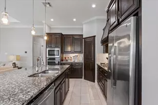 205 Fox Run Ln, Robinson, TX 76706 - Photo 13