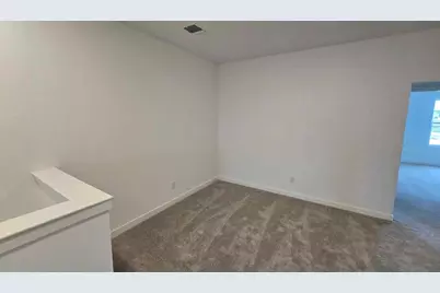 5728 Lakeview Drive, Watauga, TX 76148 - Photo 11