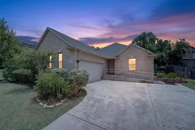 119 Matamoros Street, Grand Prairie, TX 75051 - Photo 1
