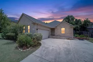 119 Matamoros St, Grand Prairie, TX 75051 - Photo 1