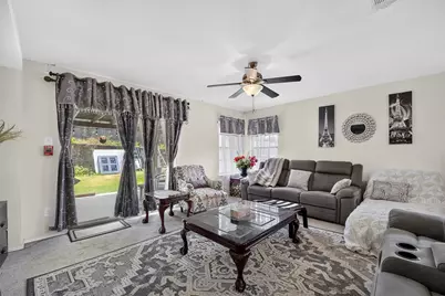 119 Matamoros Street, Grand Prairie, TX 75051 - Photo 23