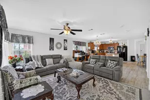 119 Matamoros St, Grand Prairie, TX 75051 - Photo 35