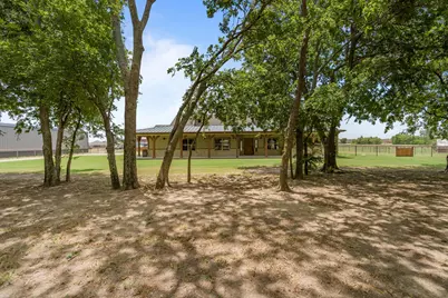 6231 Michael Road, Sanger, TX 76266 - Photo 3
