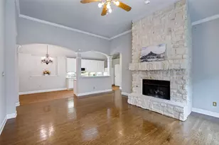 8012 Springmoss Dr, Plano, TX 75025 - Photo 9