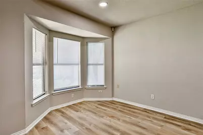 813 Bristol Avenue, Saginaw, TX 76179 - Photo 17