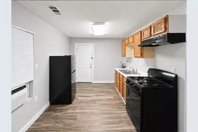 2714 Kavasar Drive, Dallas, TX 75241 - Photo 9