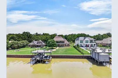 308 Saint Andrews Drive, Mabank, TX 75156 - Photo 5