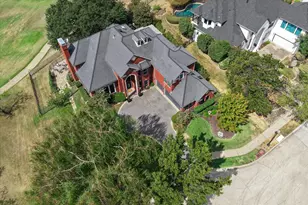 7501 Sweetgum Dr, Irving, TX 75063 - Photo 37