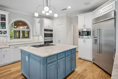 7501 Sweetgum Drive, Irving, TX 75063 - Photo 13